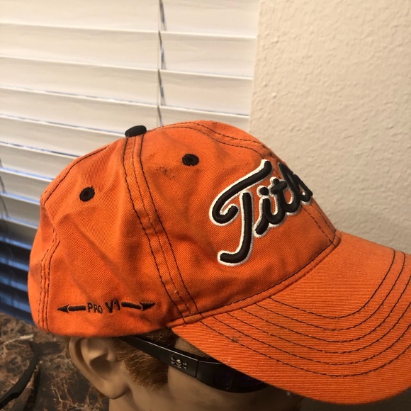Titleist Pro V1 Men’s Orange Weather Strapback Golf Cap Adult OSFA - Picture 8 of 16